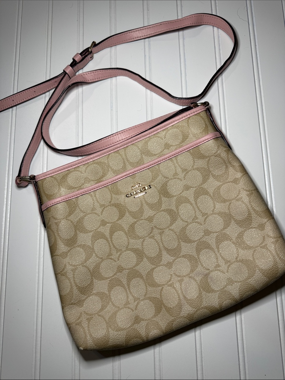 Coach 29210 Signature Tan/Baby Pink Crossbody